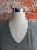 MADE IN ITALY olive knit with silver lining