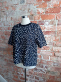 COUNTRY ROAD navy printed top