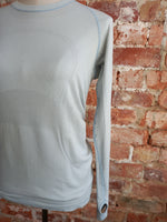 LULU LEMON pale blue active wear top